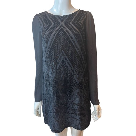 Express Women Velvet Burnout Deep V-Back Long Sleeve Dress Geometric Black SZ XS - Picture 3 of 10